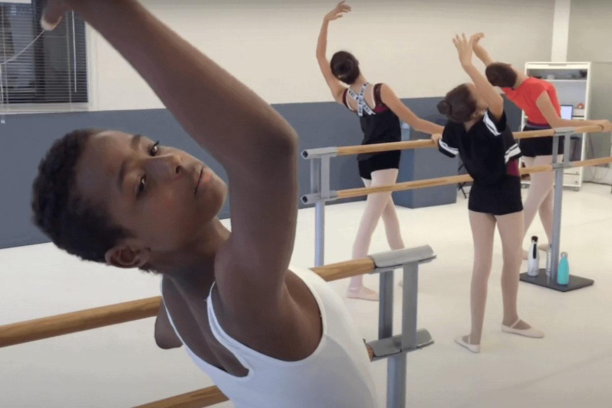 Avant Scene | Dinamica Ballet