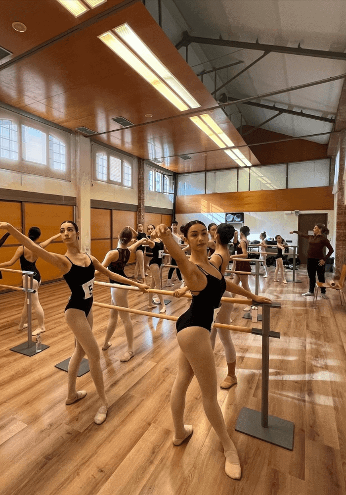Dinamica Ballet beim Katalanischen Preis für Choreographie und der Audition der New Yorker Joffrey Ballet School