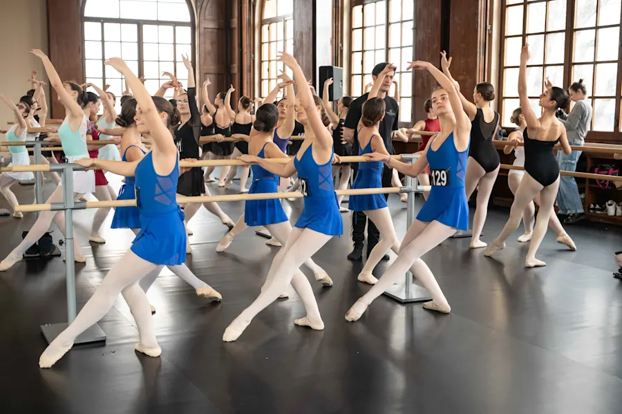 Audition mit den Ballettstangen Pina auf der Danzainfiera in Florenz